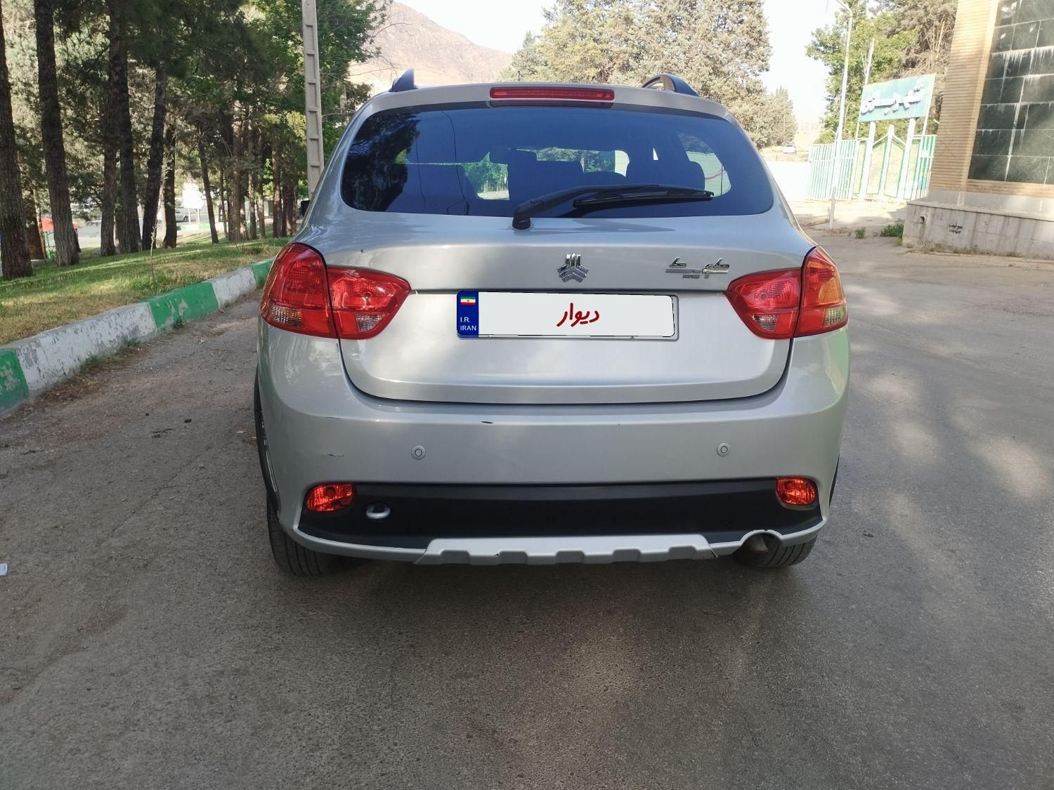 کوییک R دنده‌ای - 1401
