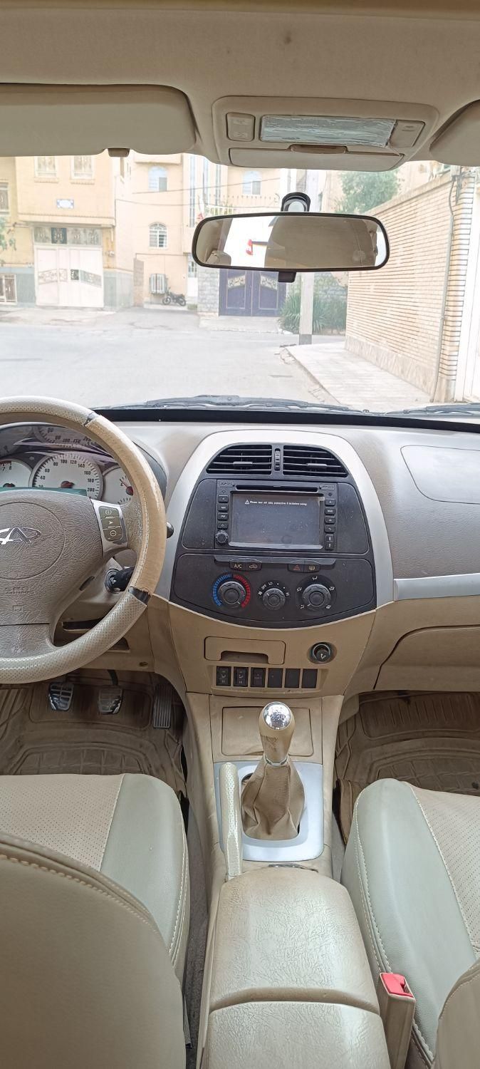 ام وی ام X33 دنده‌ای ساده - 2013