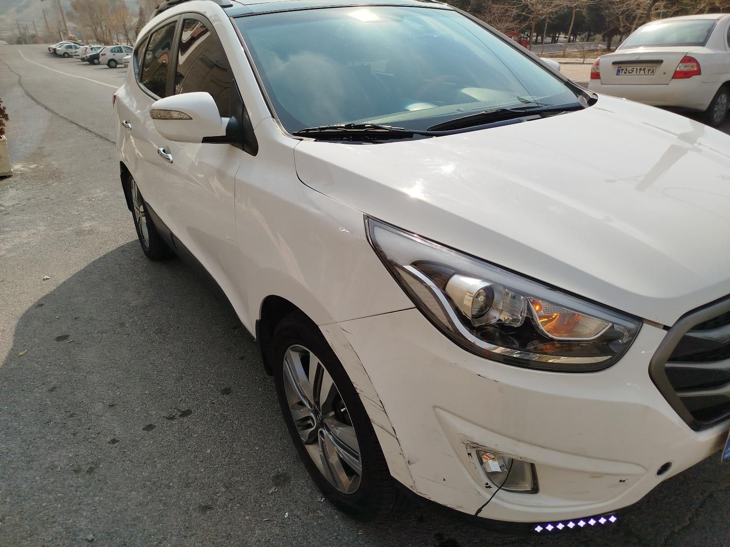 هیوندای توسان 2.4 لیتر - 2015