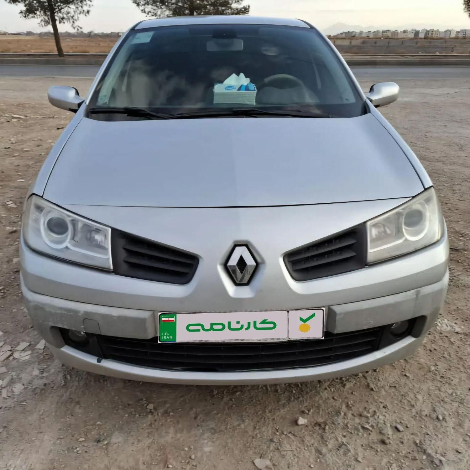 رنو مگان پارس خودرو 2000 - 2012