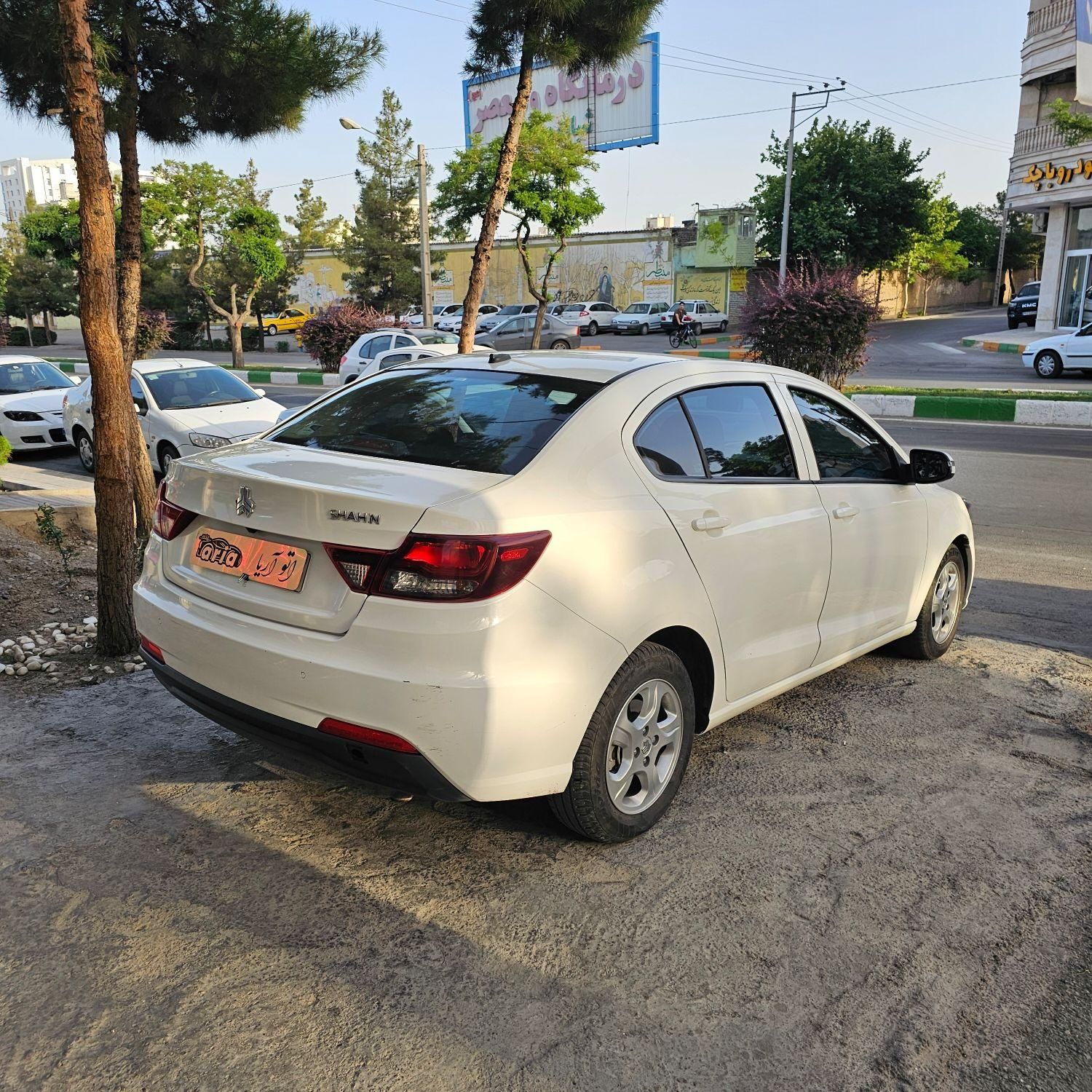شاهین G دنده ای - 1400