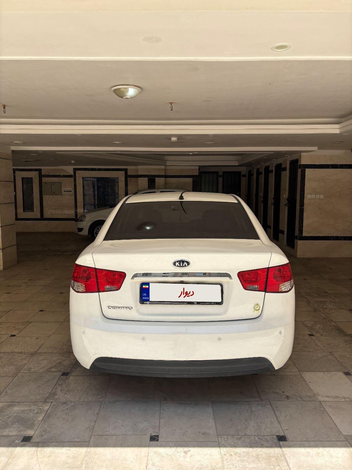 خودرو کیا، سراتو مونتاژ آگهی ann_18182040