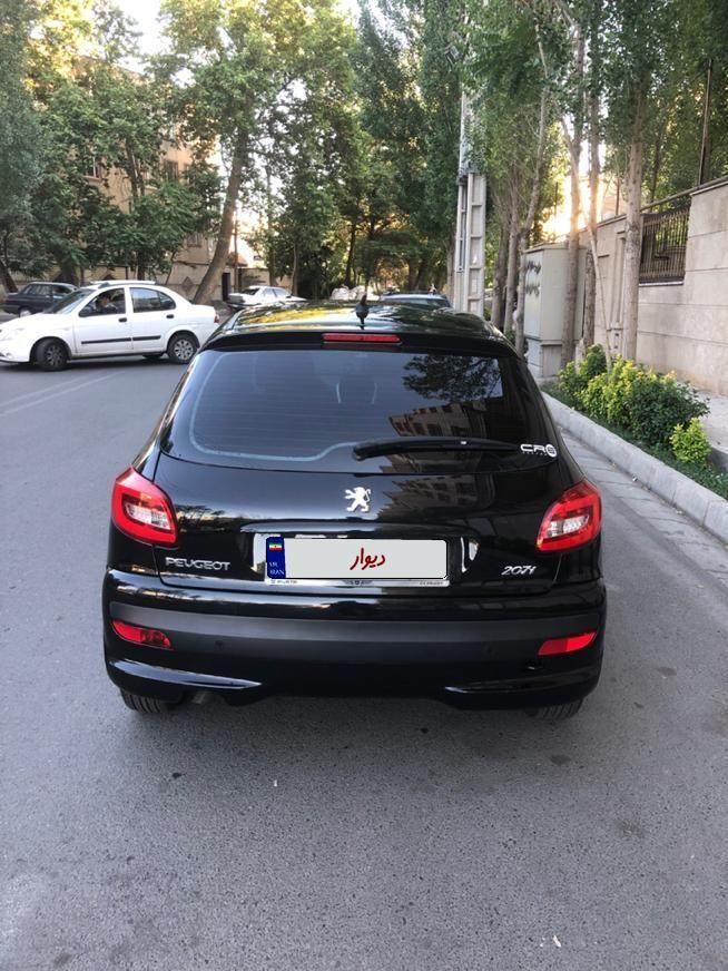 پژو 207 پانوراما دنده‌ای - 1400