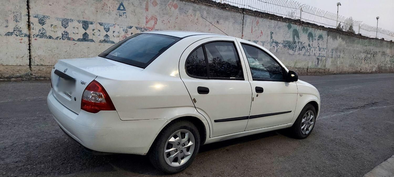 تیبا صندوق دار SX - 1396