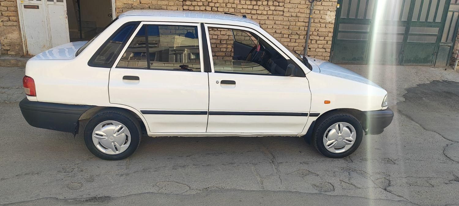پراید صبا دنده‌ای - 1390