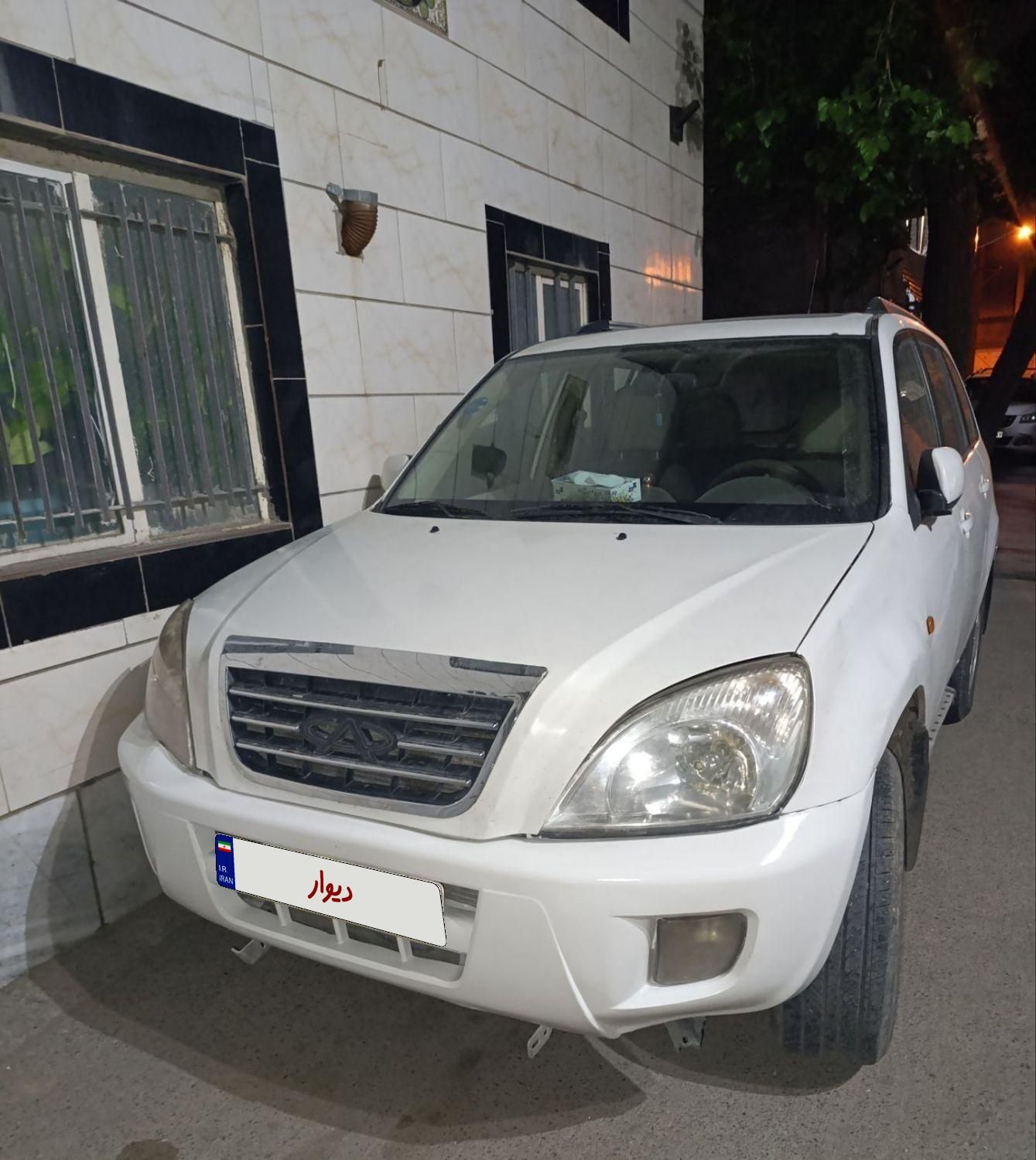 ام وی ام X33 دنده‌ای ساده - 2012