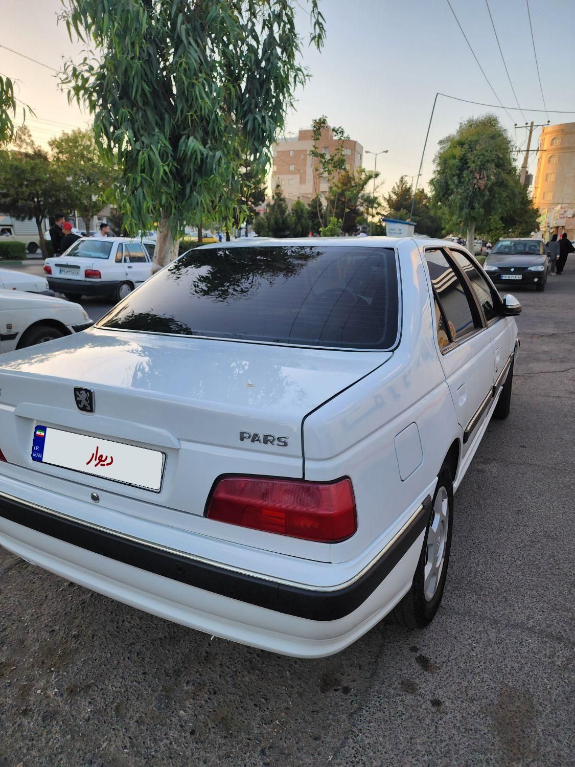 پژو پارس LX - 1401