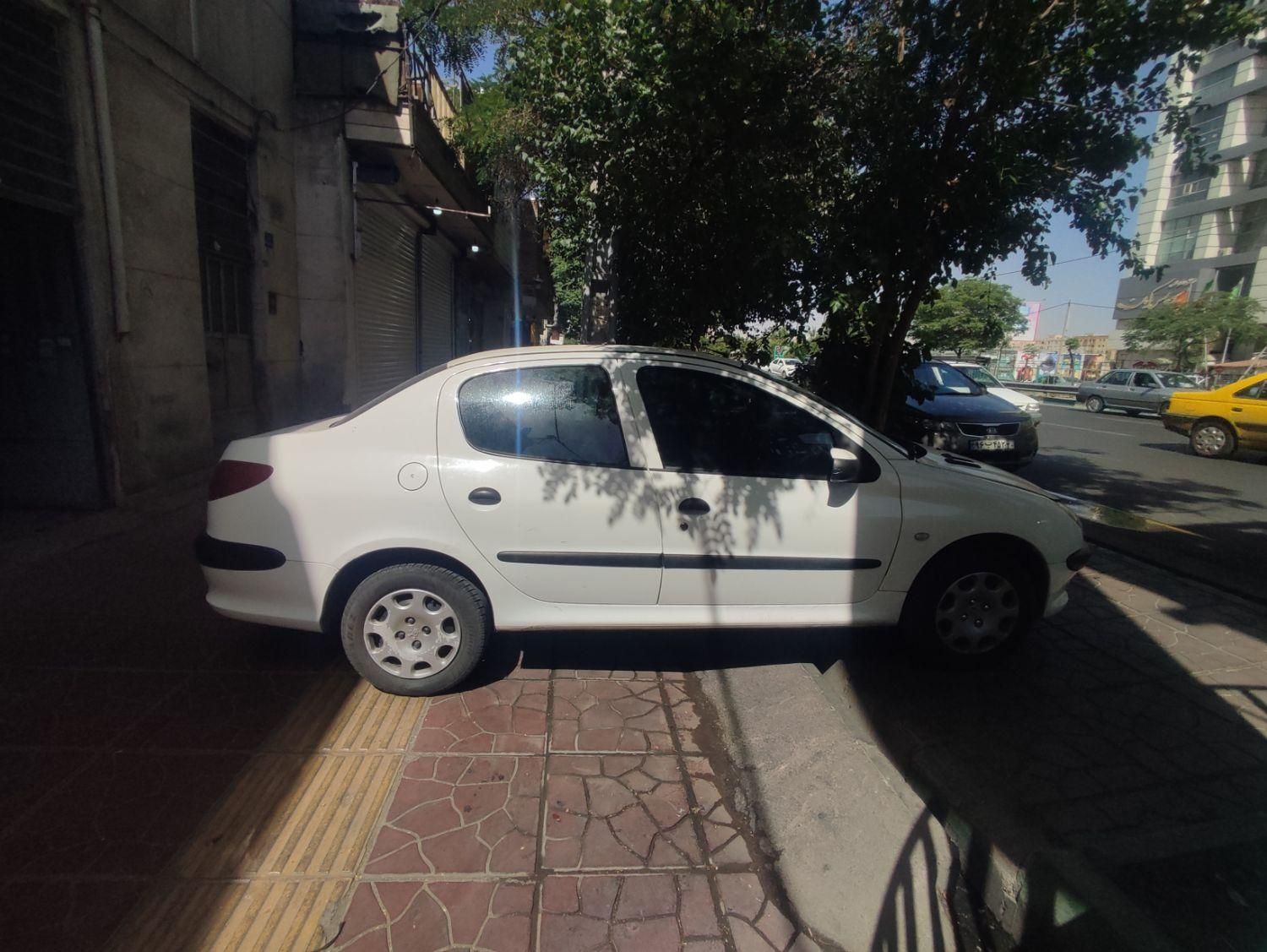 پژو 206 تیپ 5 - 1397