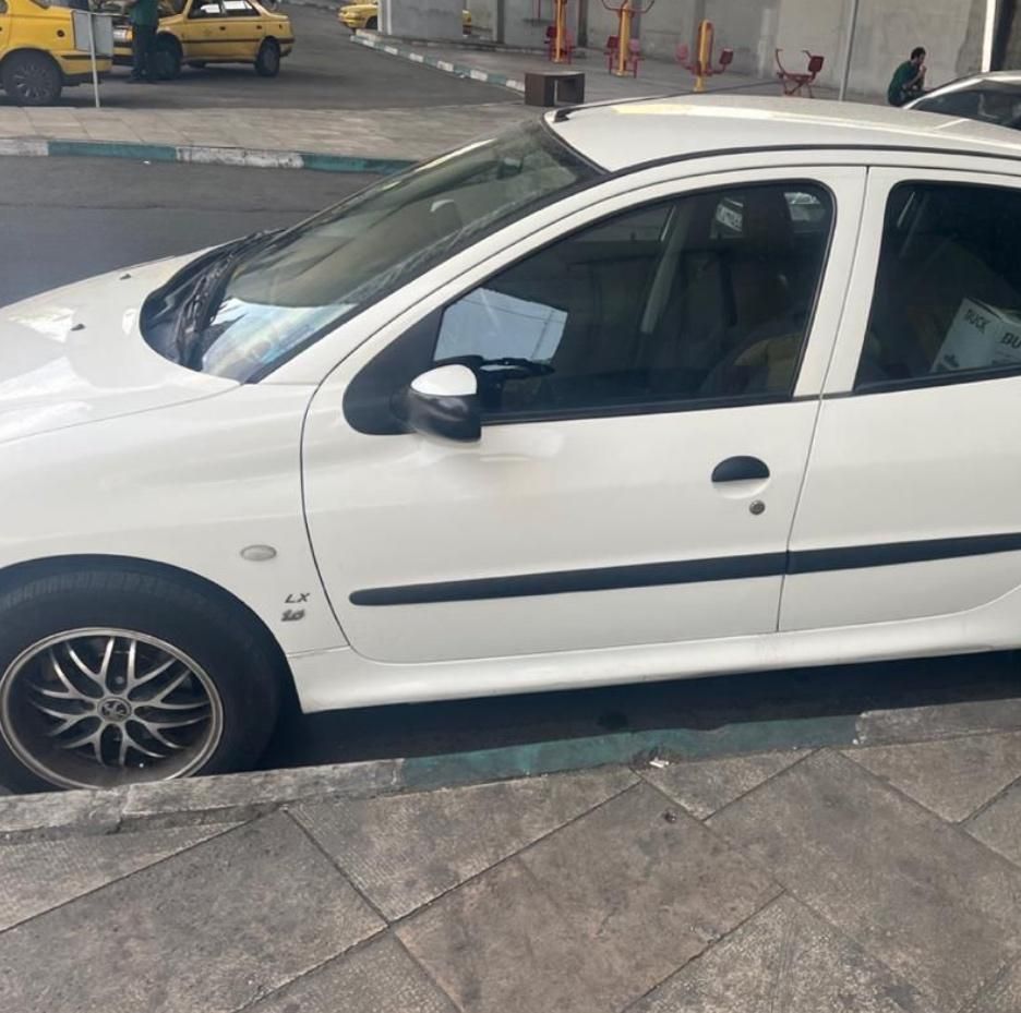 پژو 206 SD v8 - 1390