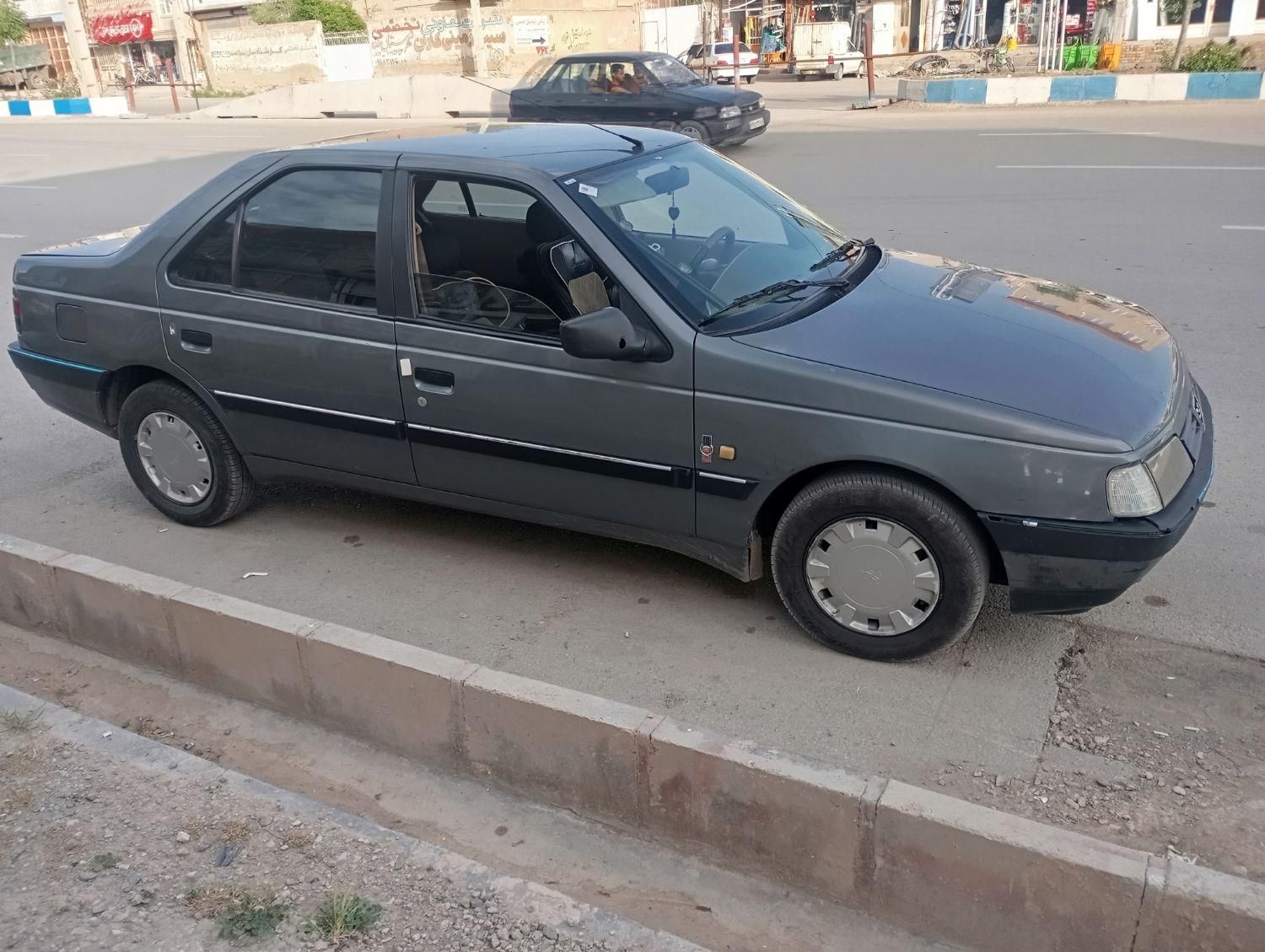 پژو 405 GLX - 1392