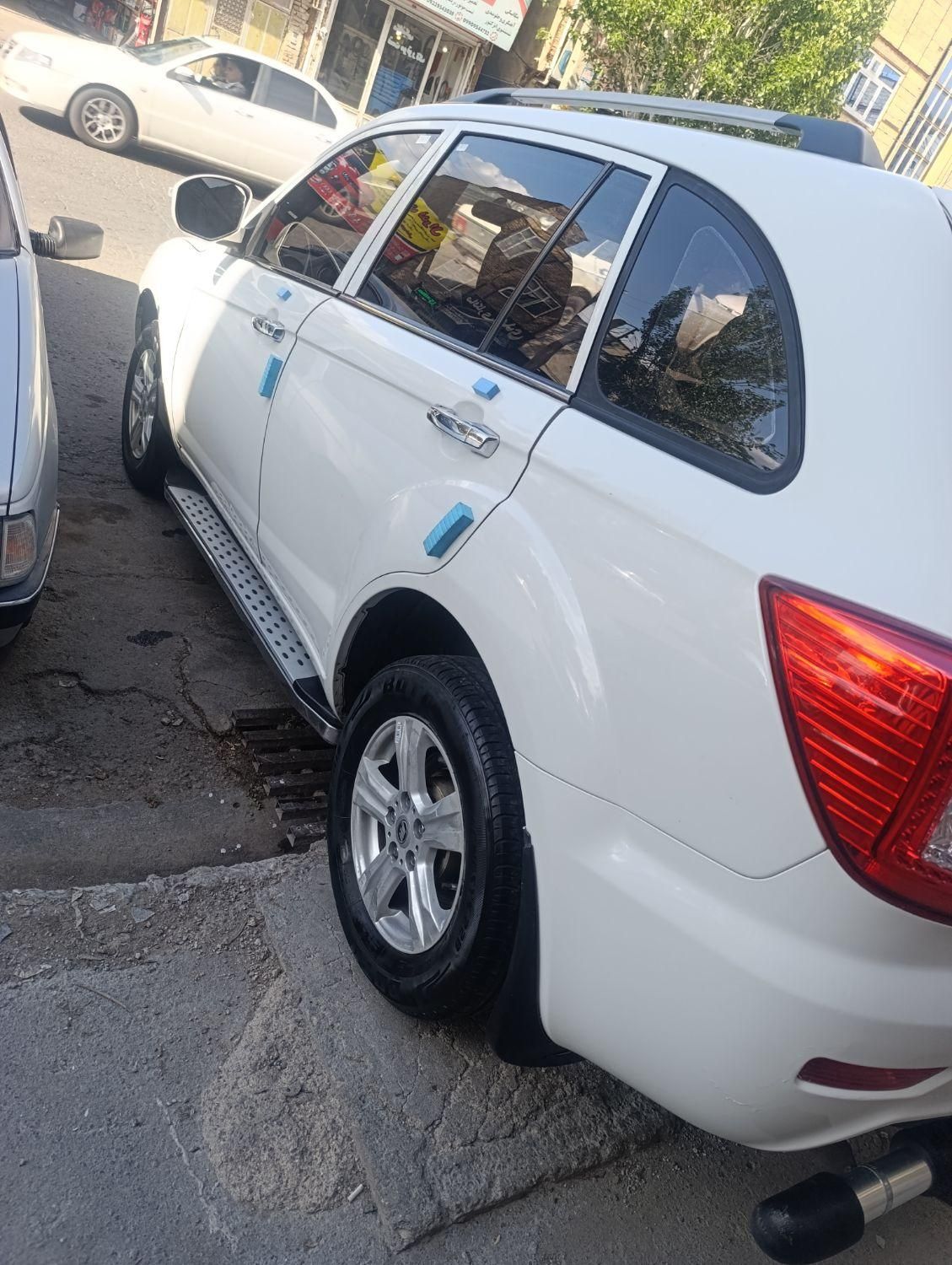 لیفان X60 دنده‌ای - 2014