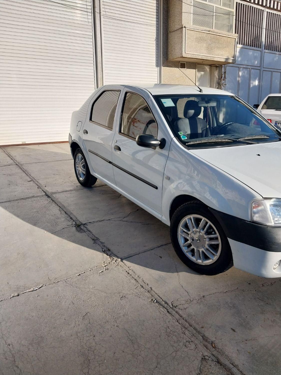 رنو تندر 90 E2 - 1395