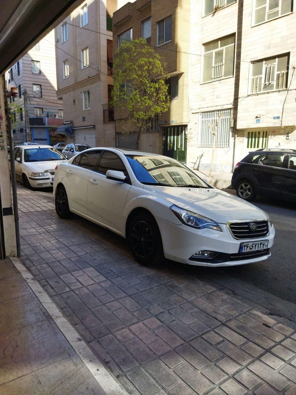 بسترن B50F اتوماتیک - 2017