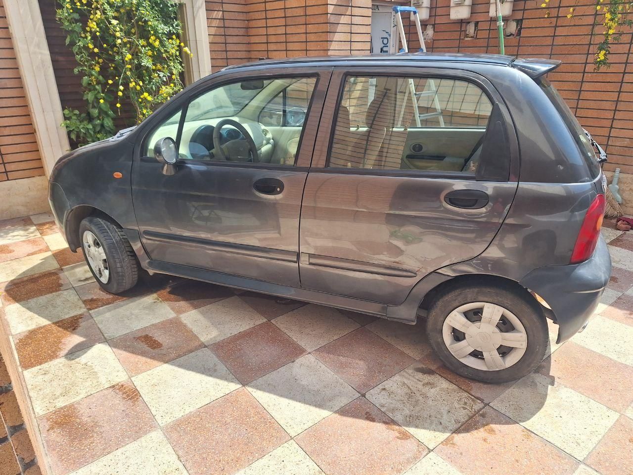 ام وی ام 110 چهار سیلندر دنده ای - 2010