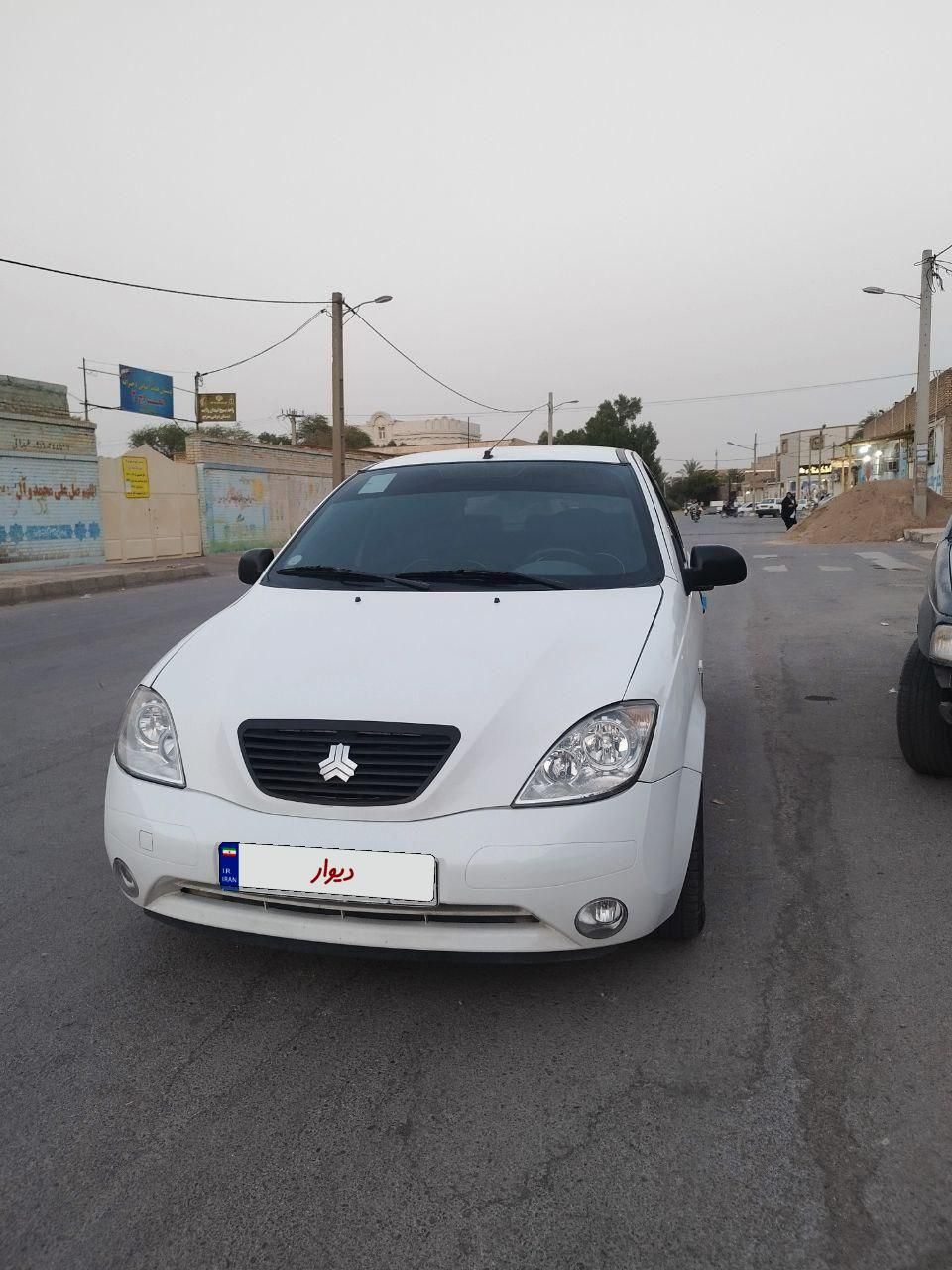 تیبا صندوق دار SX - 1400