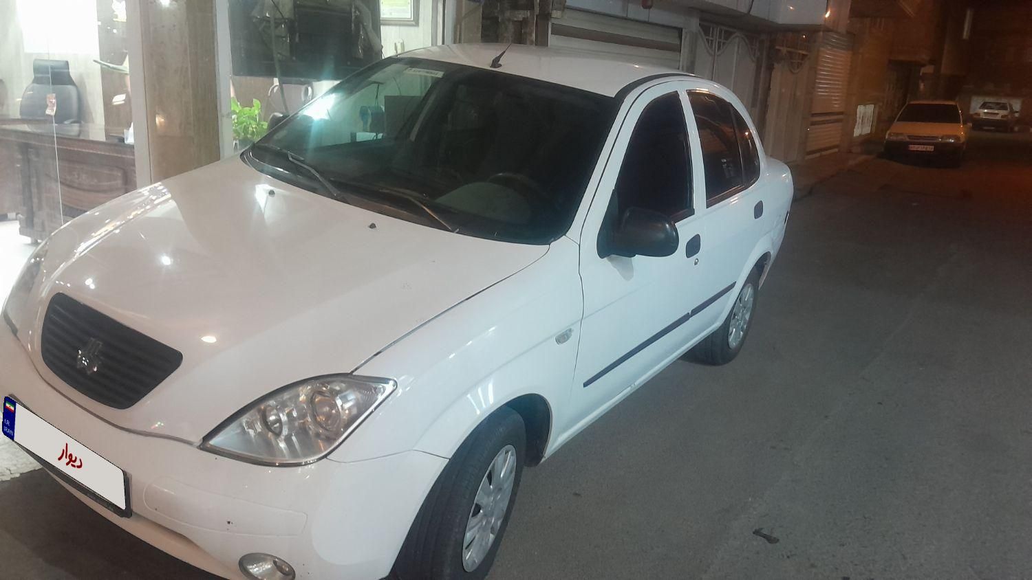 تیبا صندوق دار EX - 1395