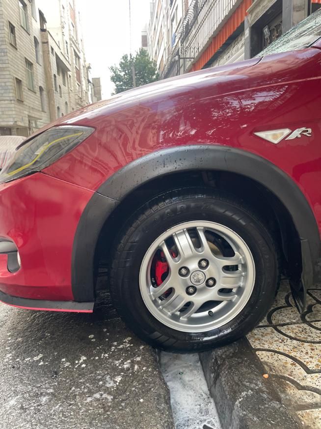 کوییک R دنده‌ای - 1399