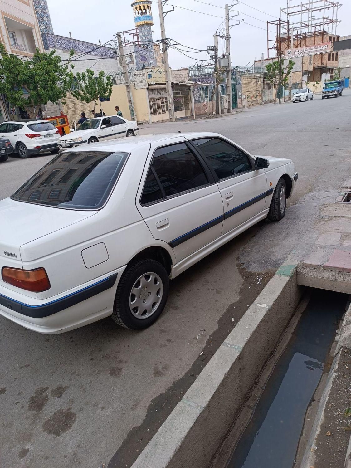 پژو پارس سال - 1392
