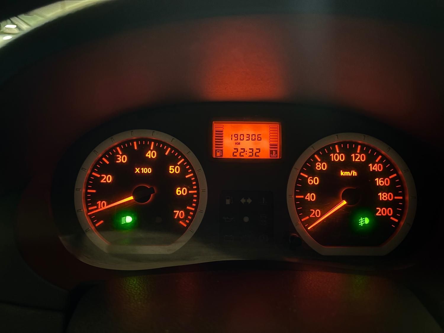 رنو تندر 90 E2 - 1387