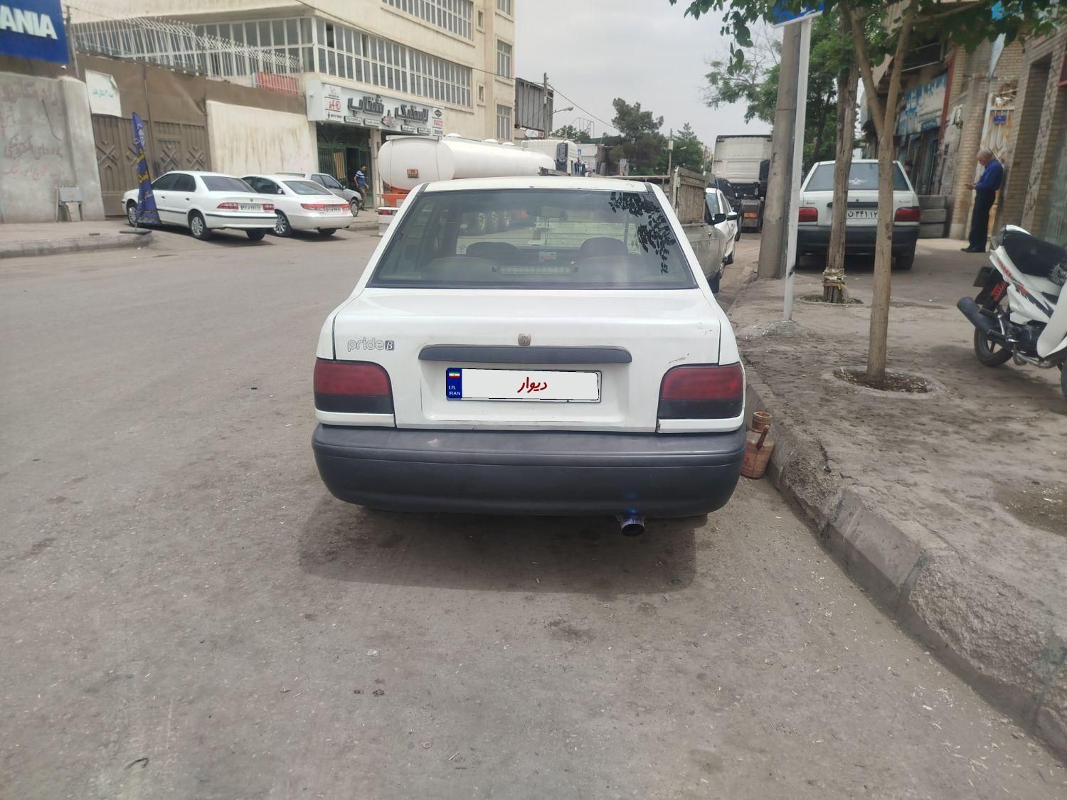 پراید صبا دنده‌ای - 1377