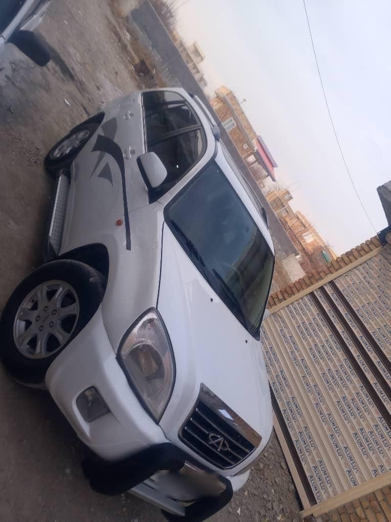 خودرو ام وی ام، X33 آگهی ann_18185199