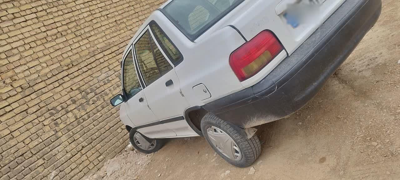 پراید صبا دنده‌ای - 1382