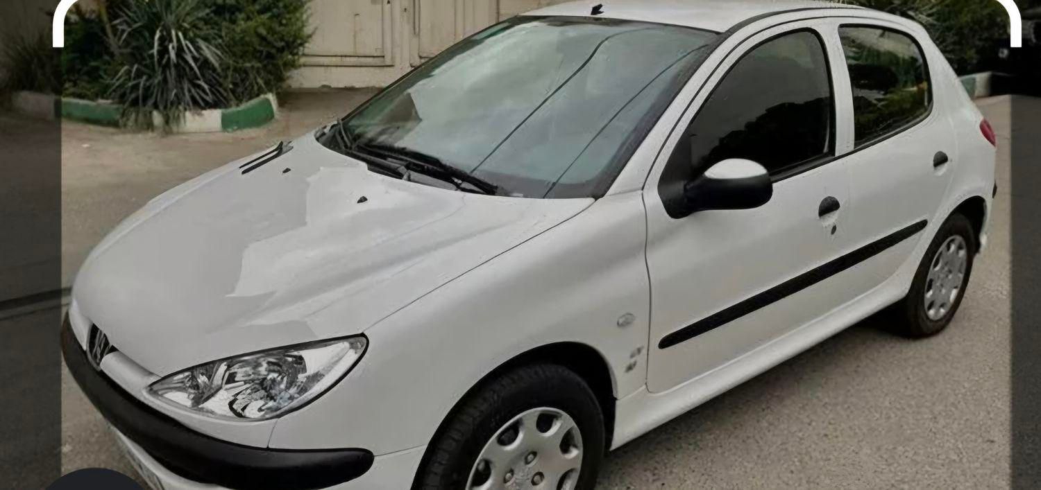 خودرو کوییک، R آگهی ann_18185785