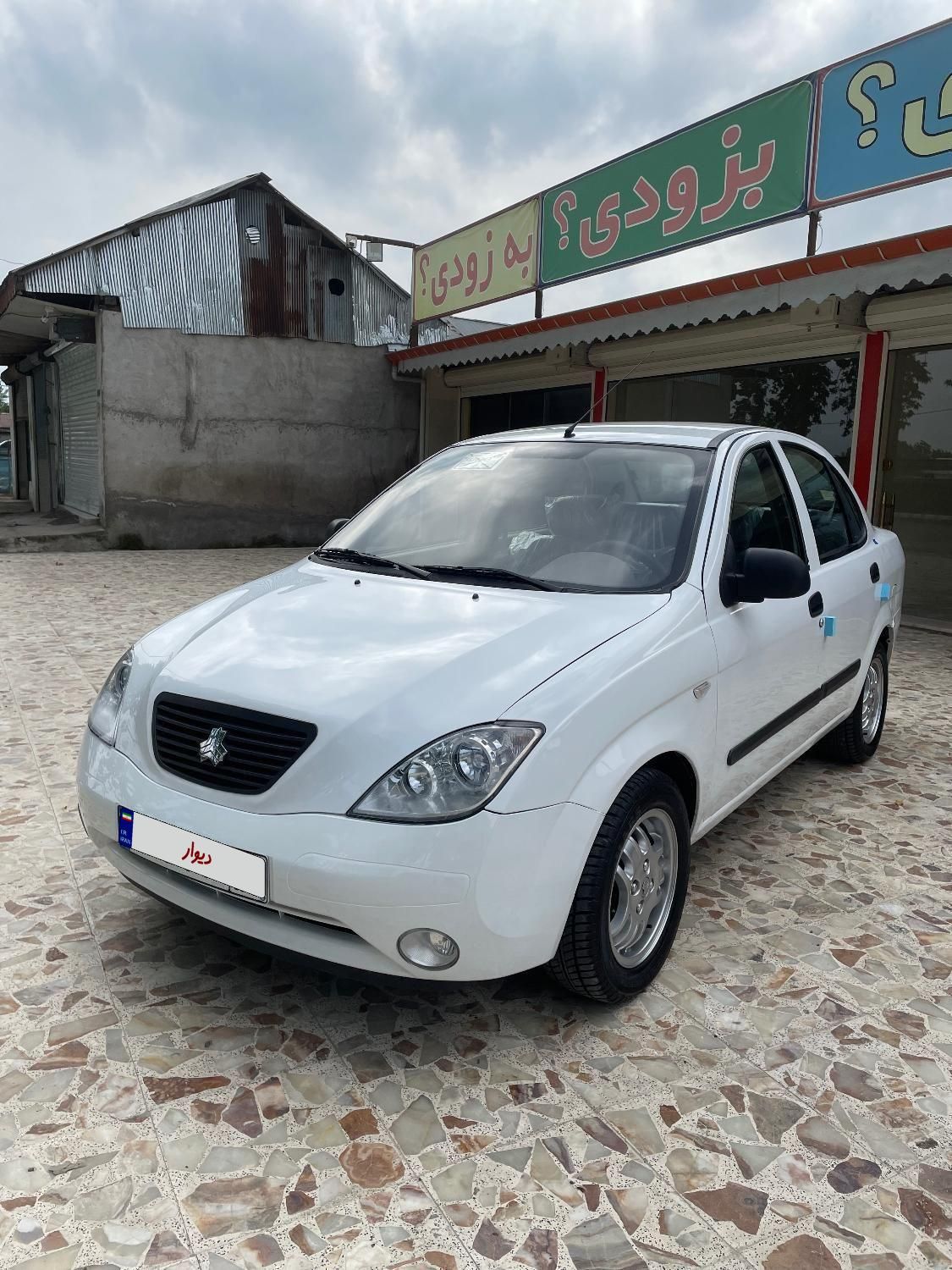 تیبا صندوق دار SX - 1394
