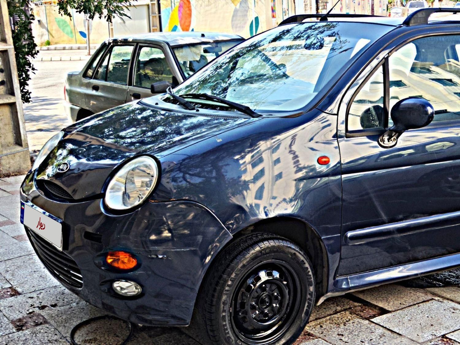 ام وی ام 110 چهار سیلندر دنده ای - 2012