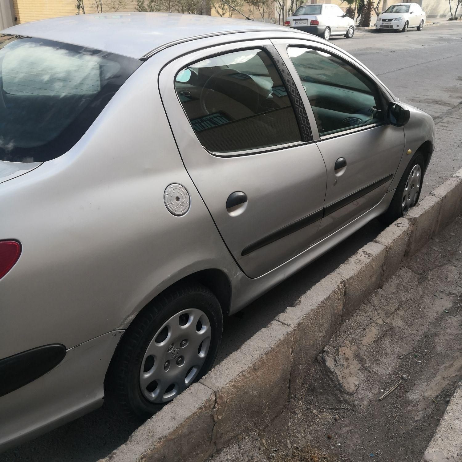 پژو 206 SD v8 - 1385