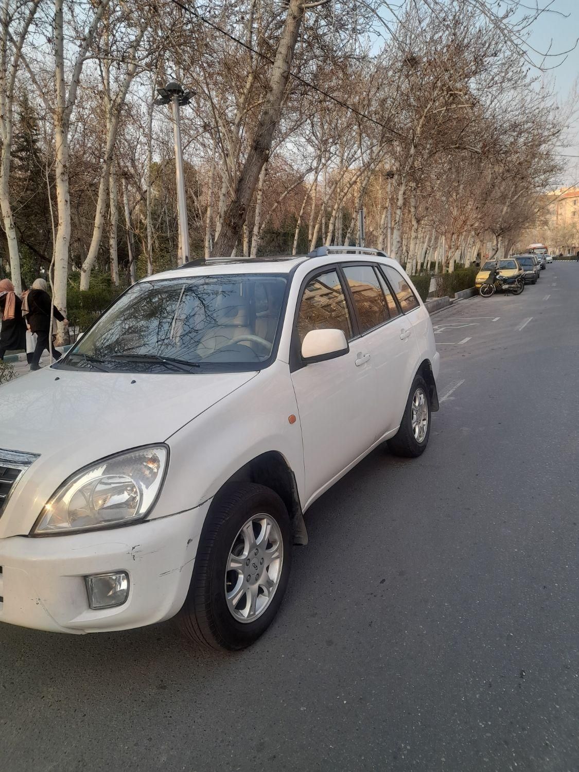 ام وی ام X33 دنده‌ای ساده - 2013