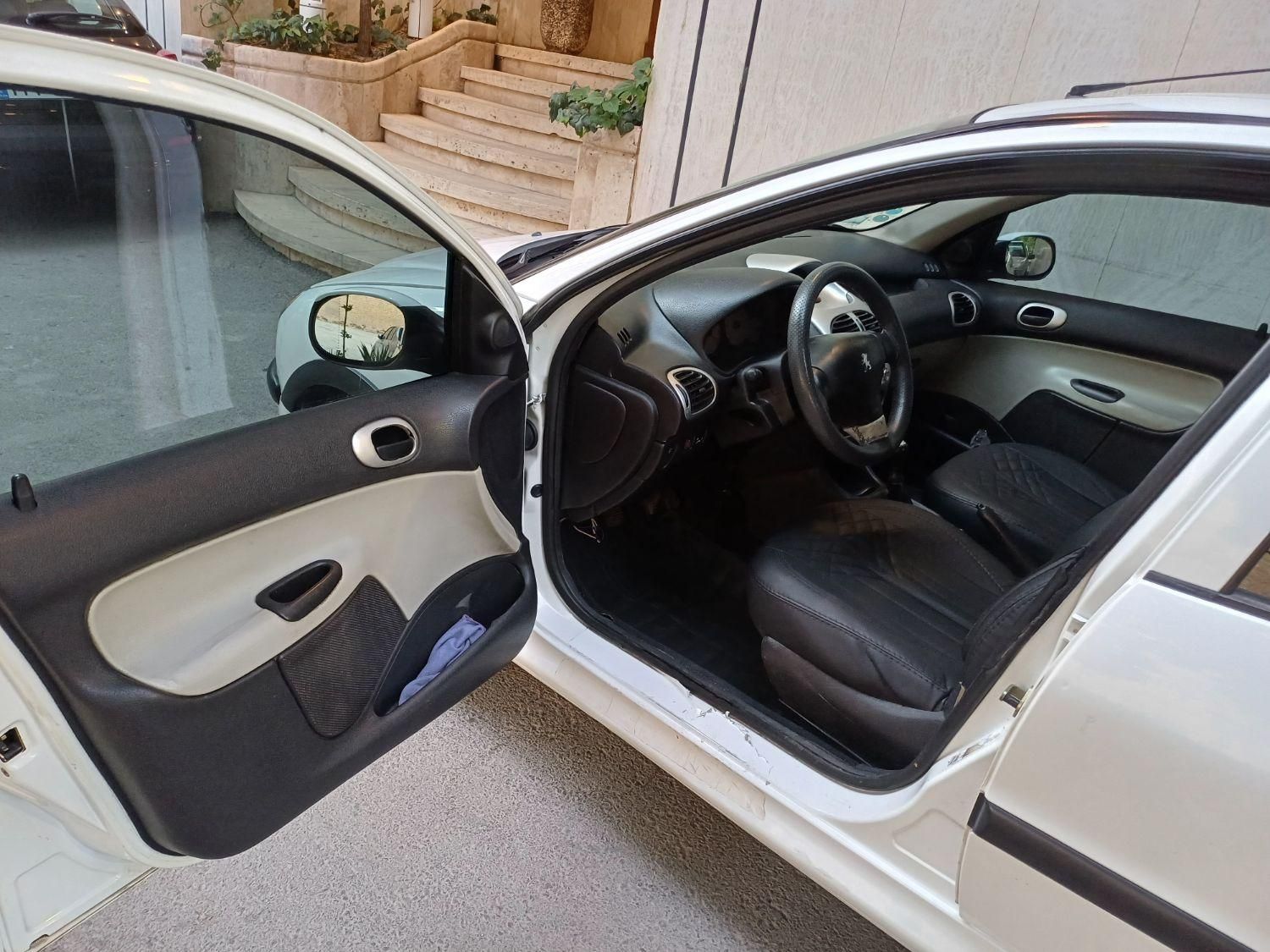پژو 206 SD v8 - 1391