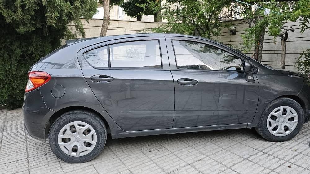 برلیانس H220 دنده‌ای - 2016