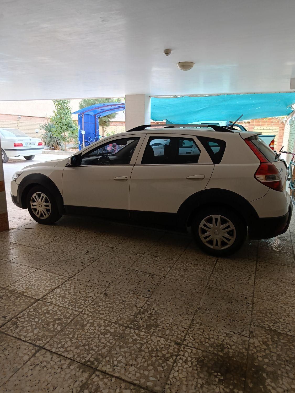 خودرو دانگ فنگ، H30 کراس آگهی ann_18187200
