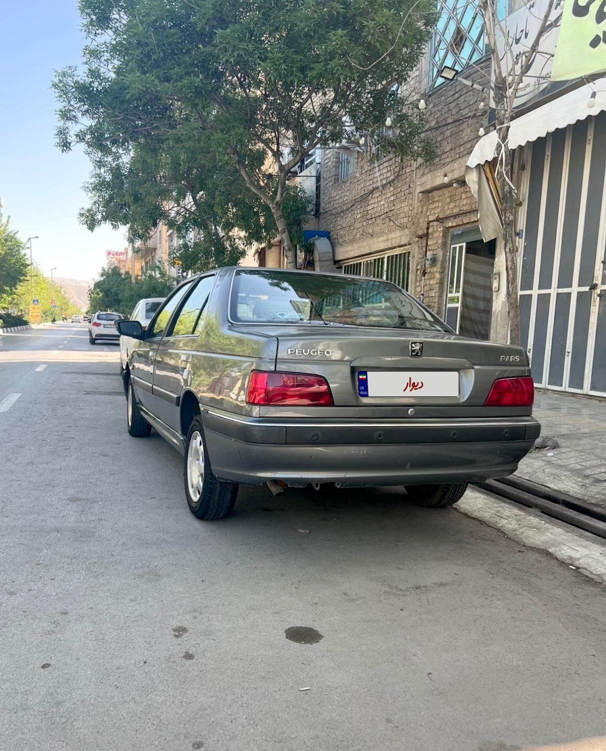پژو پارس سال - 1392