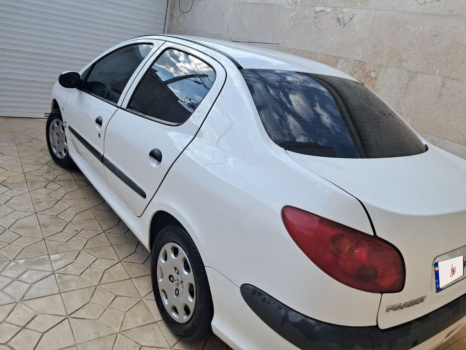 پژو 206 SD v8 - 1396