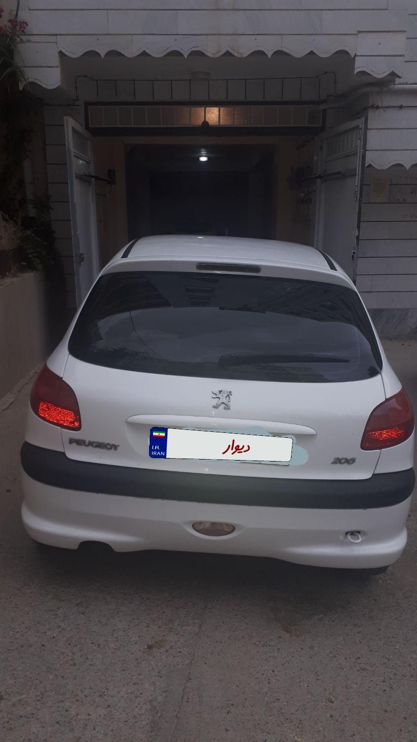 پژو 206 تیپ 5 - 1390