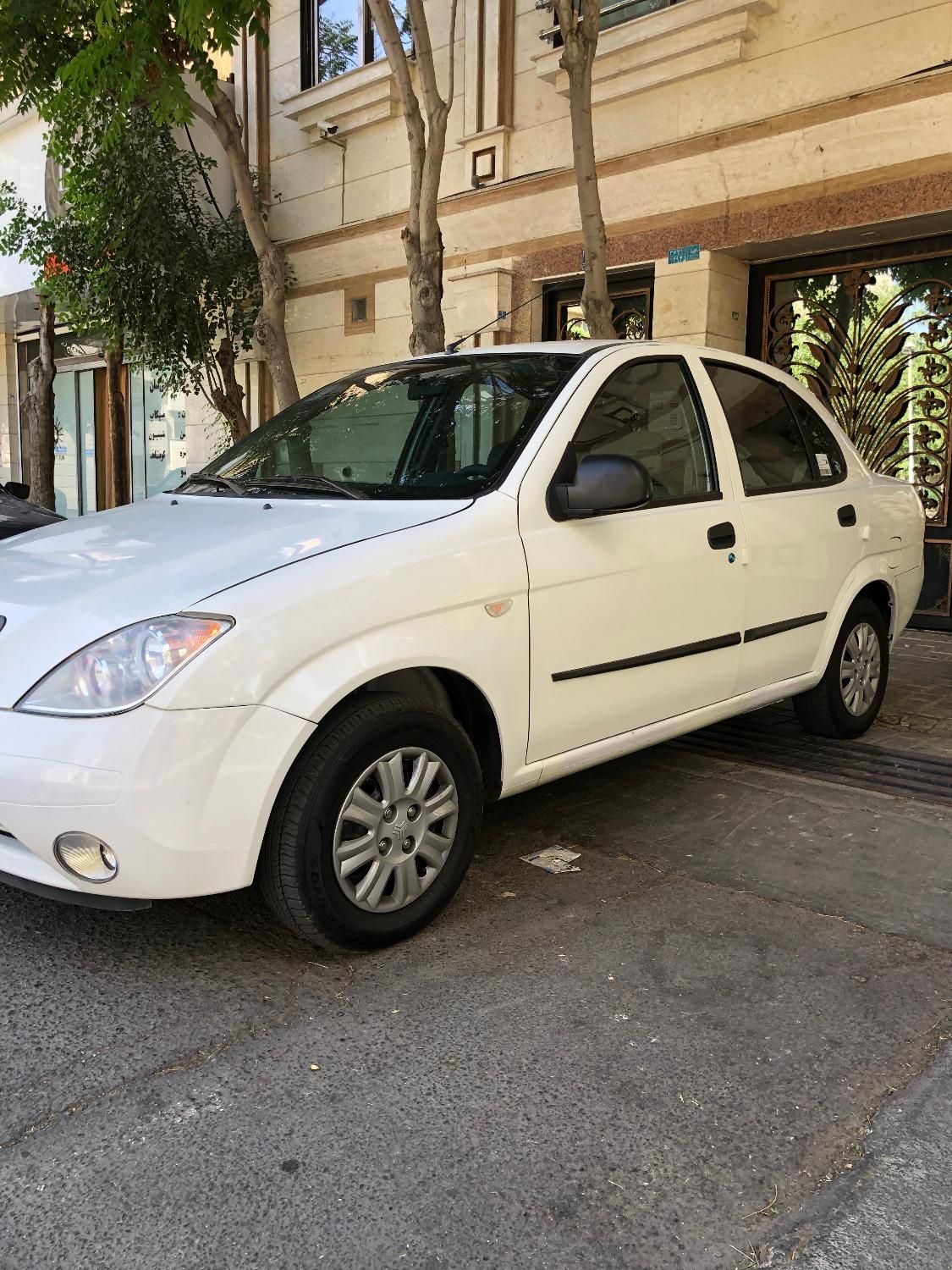 تیبا صندوق دار SX - 1399