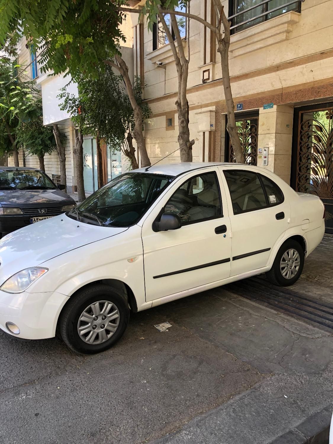 تیبا صندوق دار SX - 1399