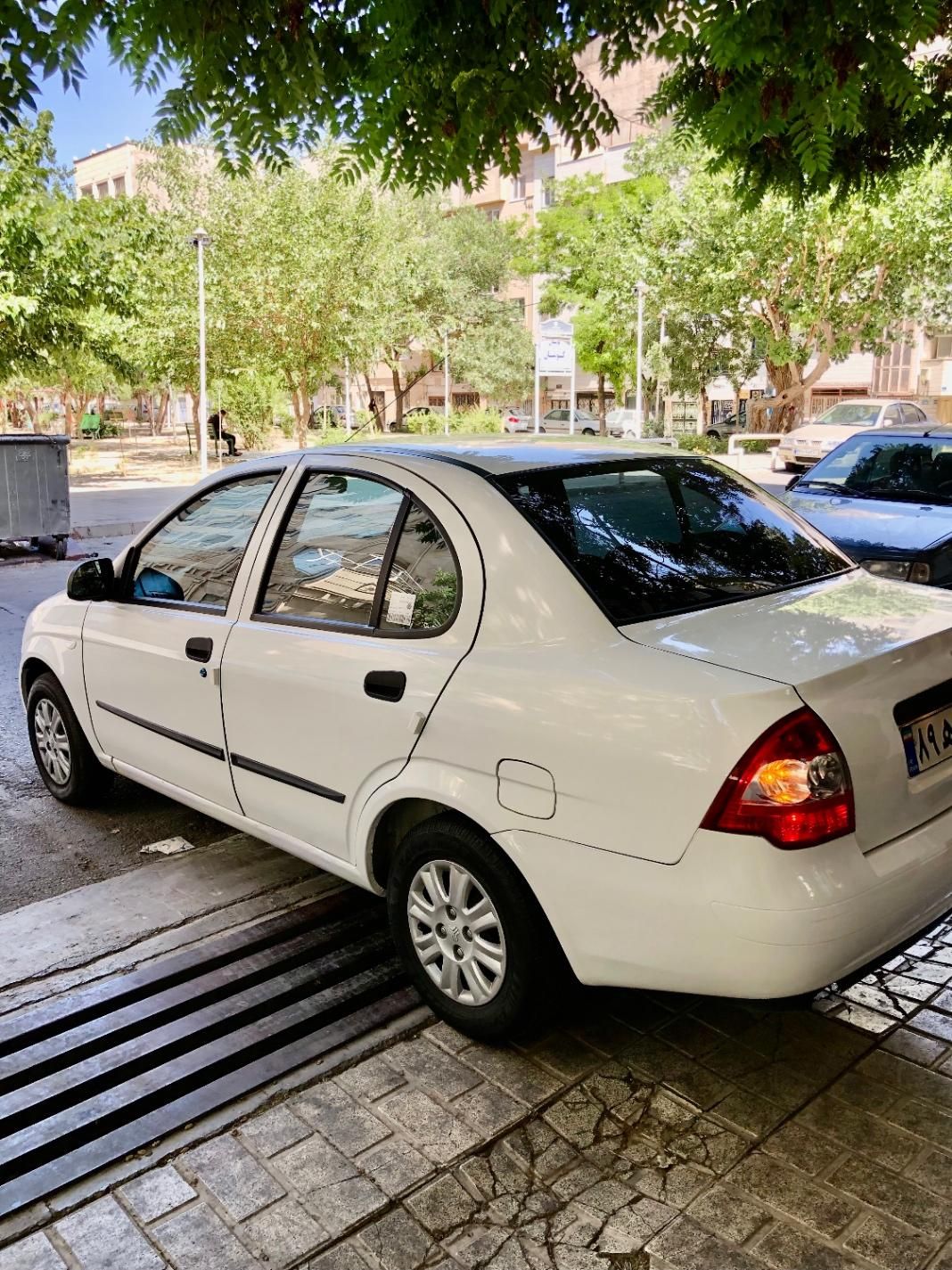 تیبا صندوق دار SX - 1399