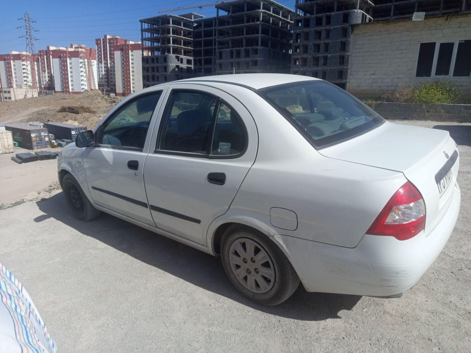 تیبا صندوق دار SX - 1400