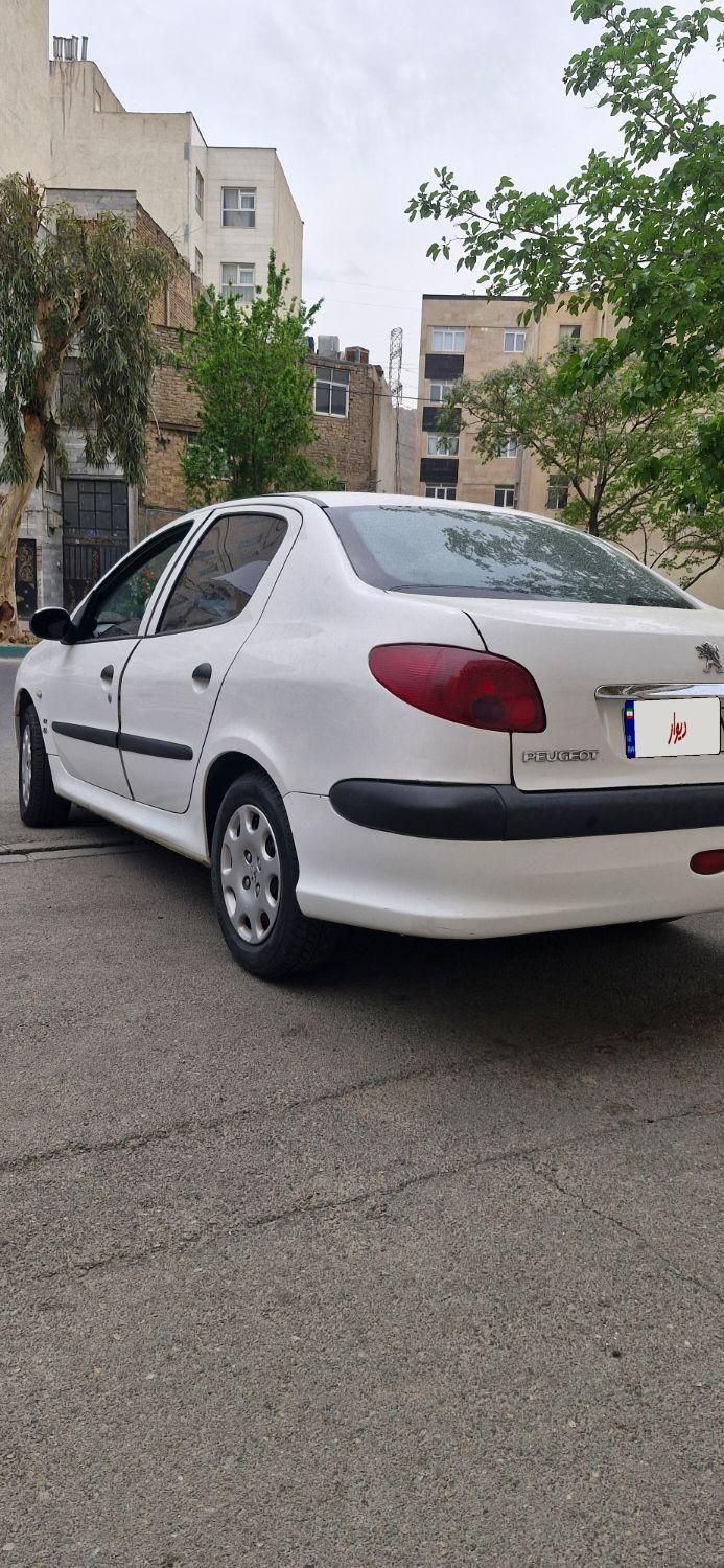 پژو 206 SD v8 - 1396
