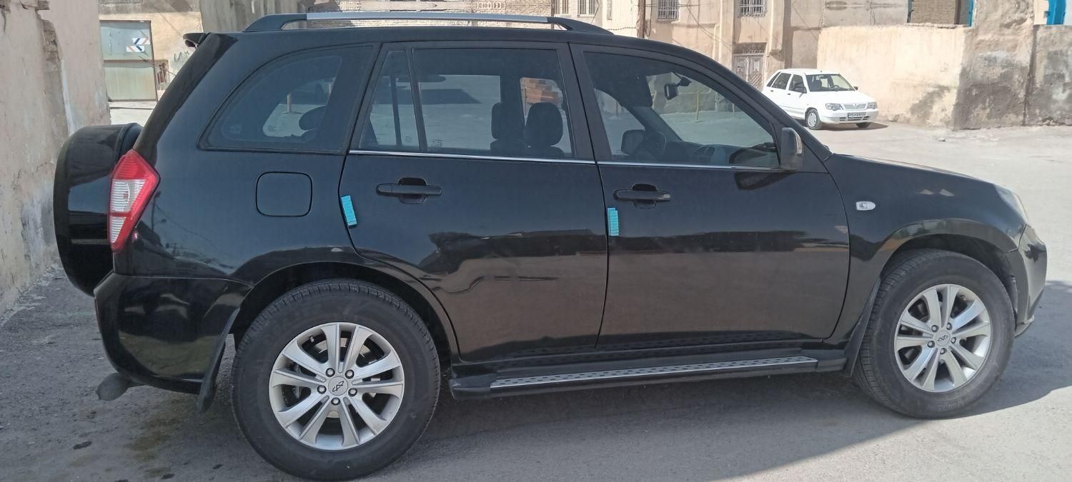 خودرو ام وی ام، X33 آگهی ann_18187560