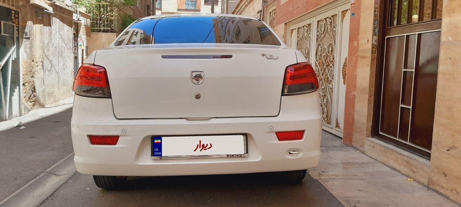 رانا پلاس دنده‌ای - 1402