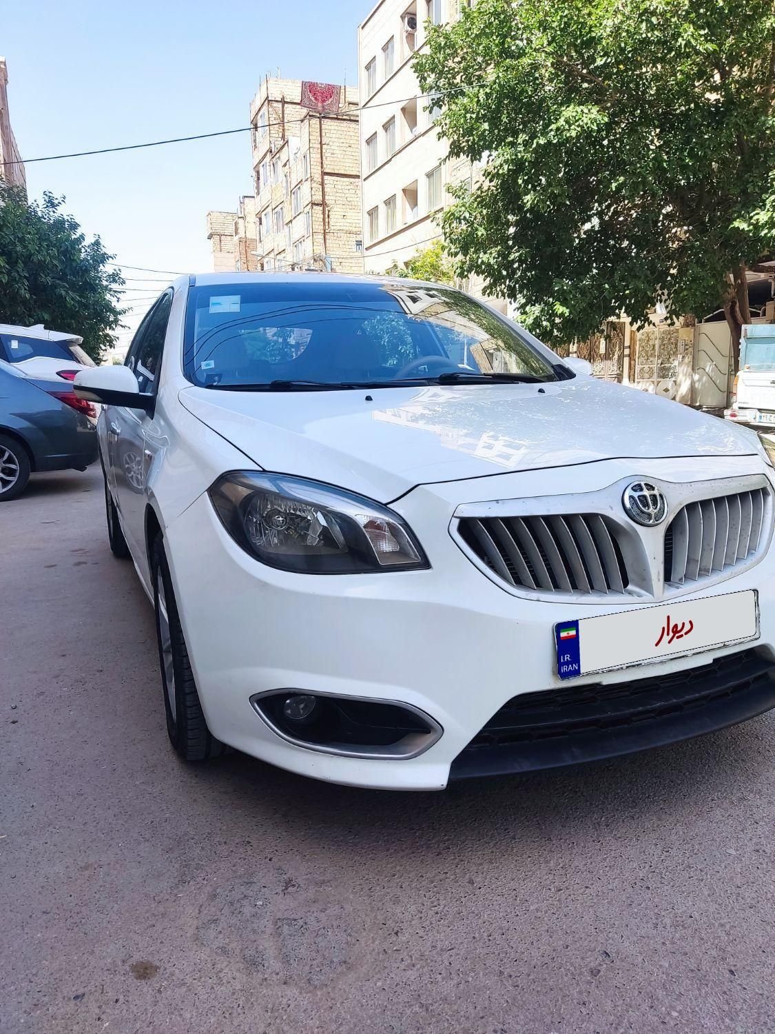 برلیانس H320 دنده‌ای 1500 - 2016