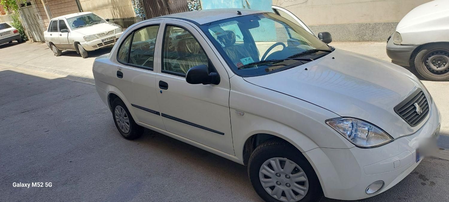 تیبا صندوق دار SX - 1400