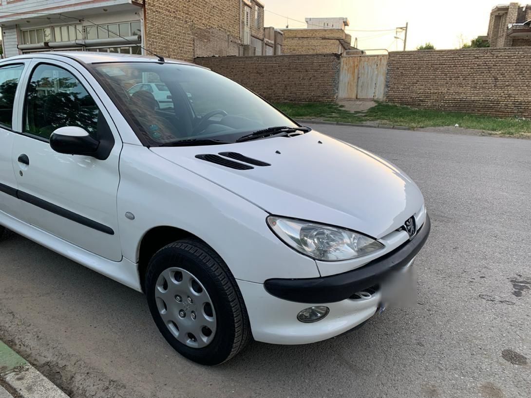 پژو 206 SD v8 - 1390
