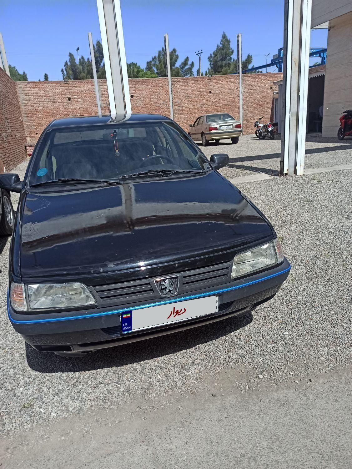پژو 405 GLX - 1381