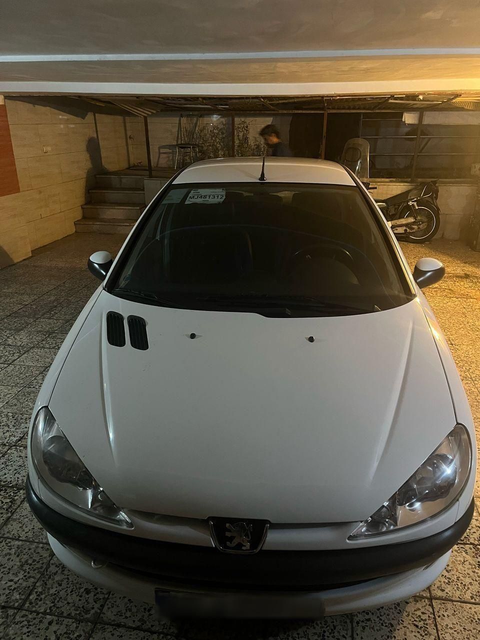 پژو 206 SD v8 - 1400