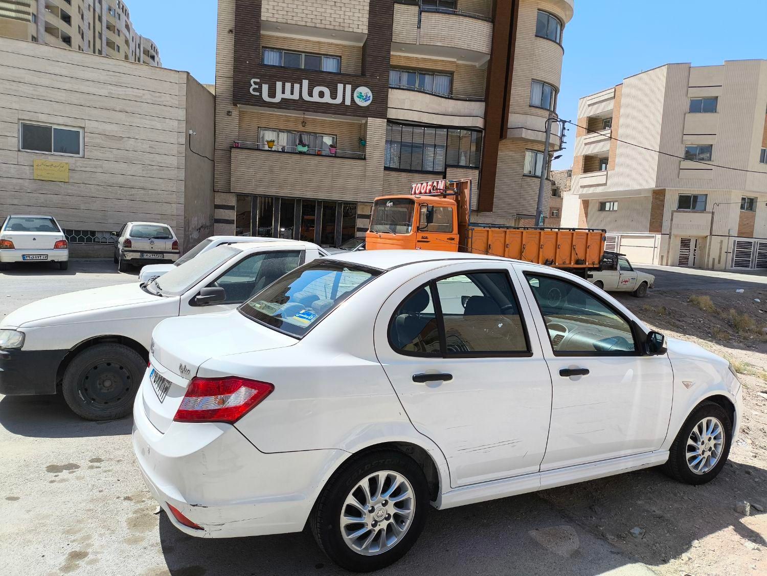 ساینا S اتوماتیک - 1402